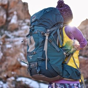 Osprey W's Ariel 65 pack